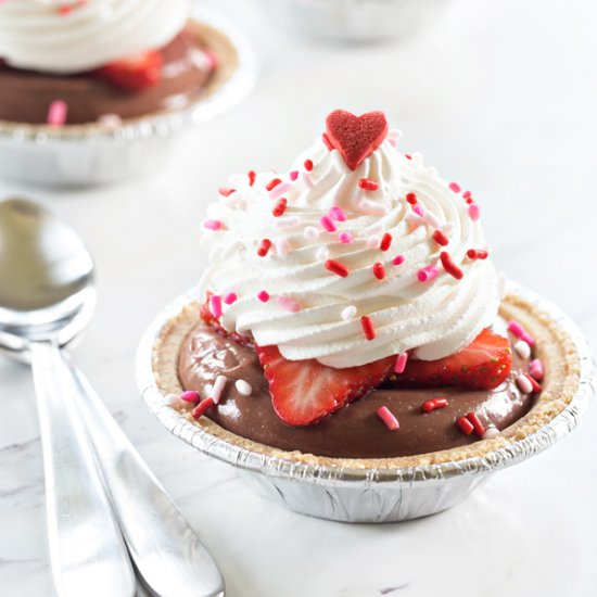 Easy Chocolate Pudding Pies