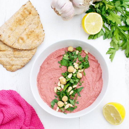 Simple Beetroot Hummus