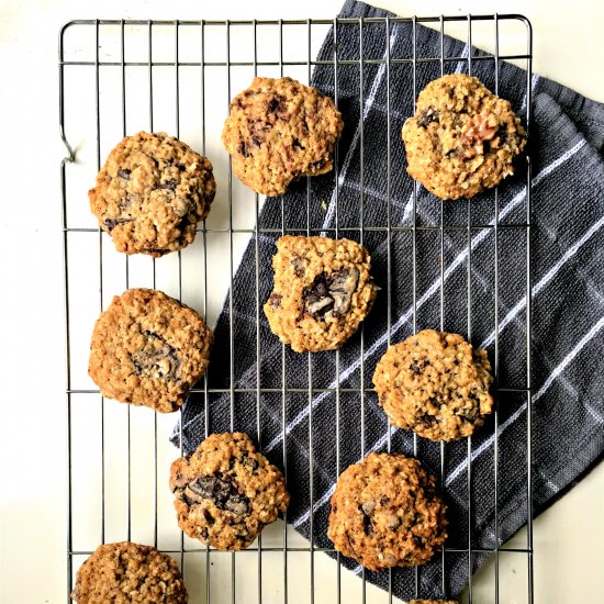 Chocolate Chip Oatmeal Cookies