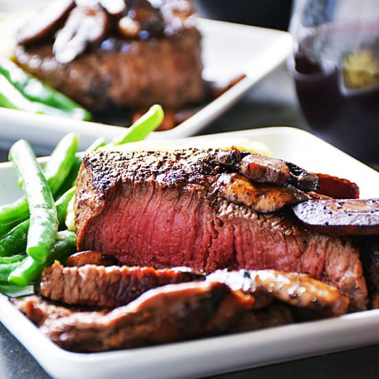 Pan Seared Sirloin Steak Dinner