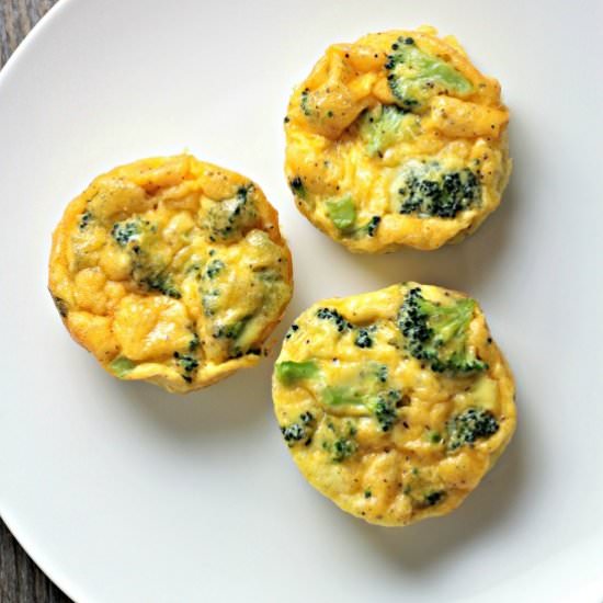 Broccoli Cheddar Egg Cups