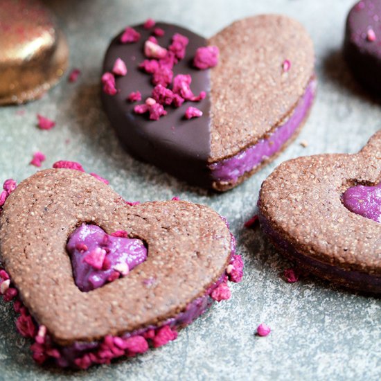 Chocolate Raspberry Sandwich Cookie