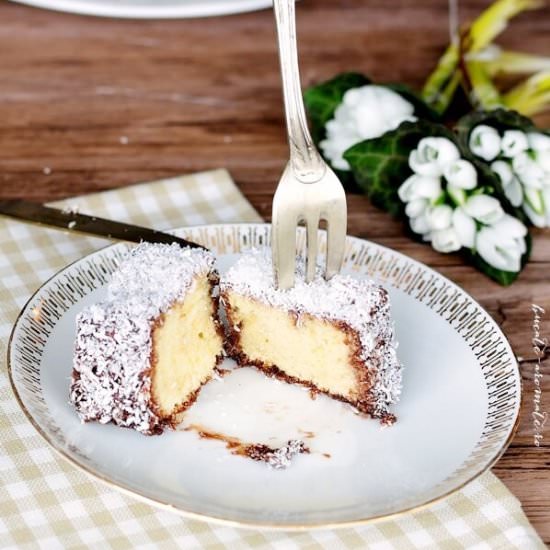 Lamington cake in two version