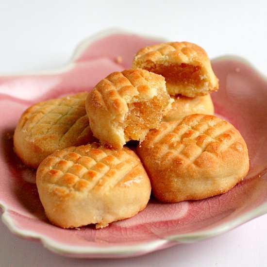 Taiwanese Pineapple Shortcakes