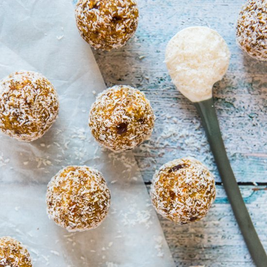 Carrot Cake Bliss Balls