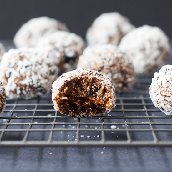 no-nut bliss balls