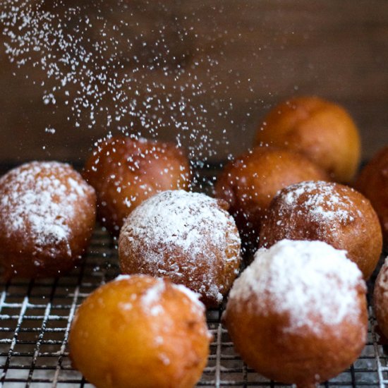 Ricotta zeppole