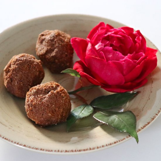 Raspberry Maca Chocolate Truffles