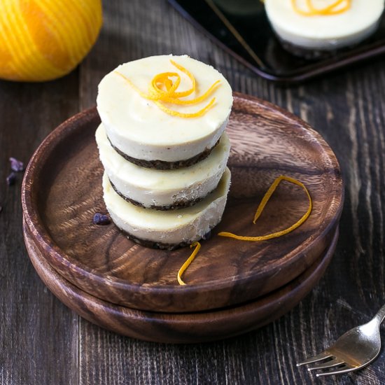 Raw Orange Creamsicle Cheesecake