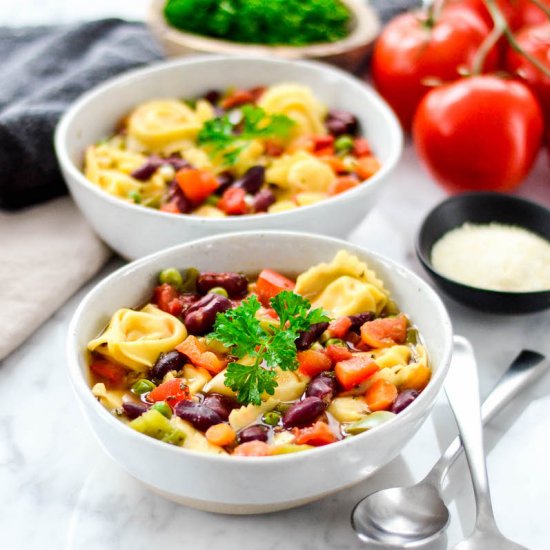 30 Minute Tortellini Vegetable Soup