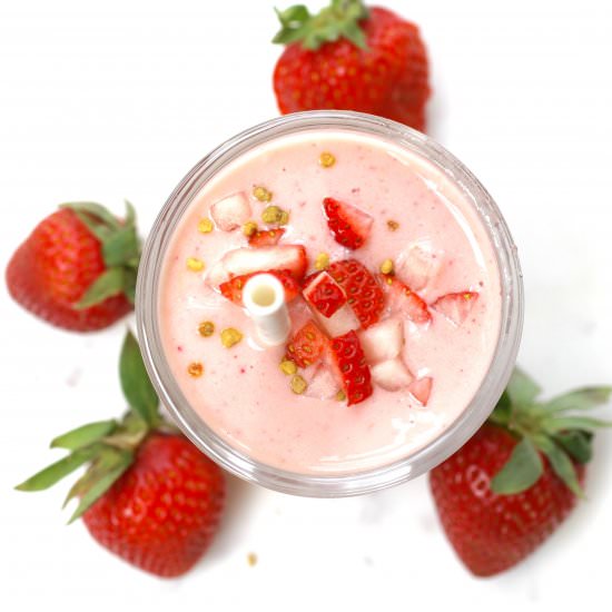 Strawberry Mango Protein Smoothie