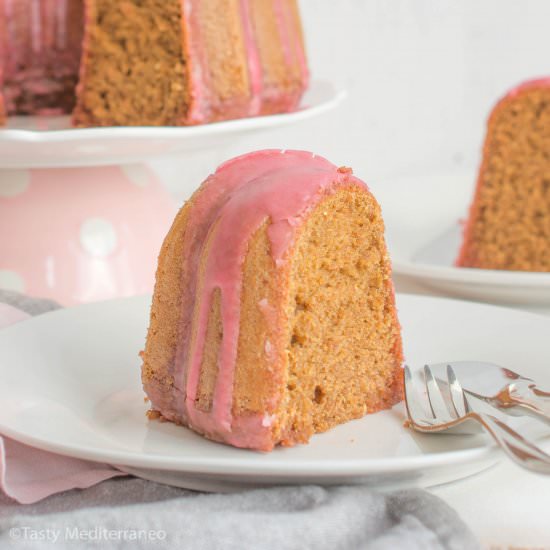 Moist Beetroot Spelt cake