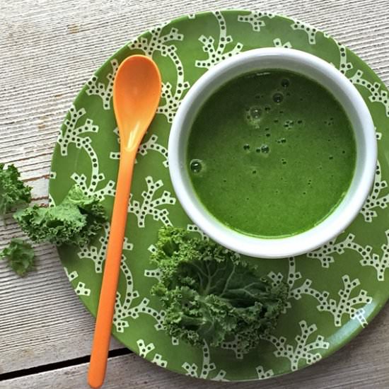 Kale, Pineapple and Ginger Smoothie