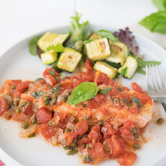 Baked Salmon in Tomato Basil Sauce