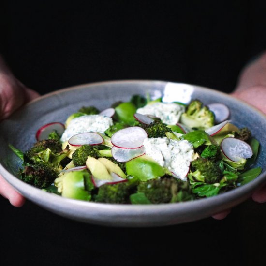 Green Salad with Broccoli and Kale