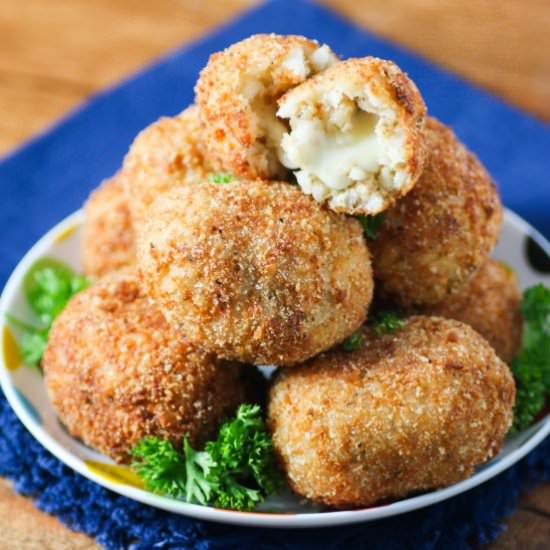 Mozzarella Stuffed Arancini