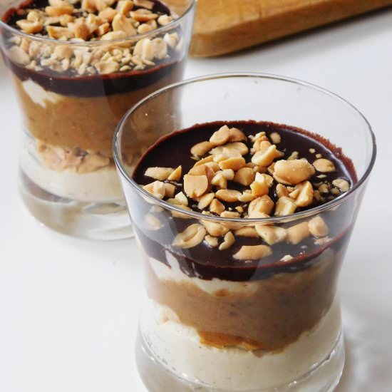 Vegan Snickers (Dessert)