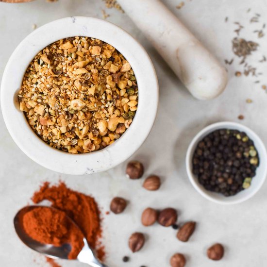 Dukkah (Egyptian Spice Blend)