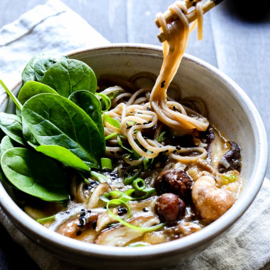 Speedy Miso Spinach Mushroom Ramen