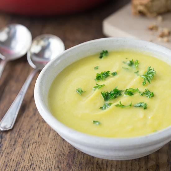 Creamy Cauliflower Soup