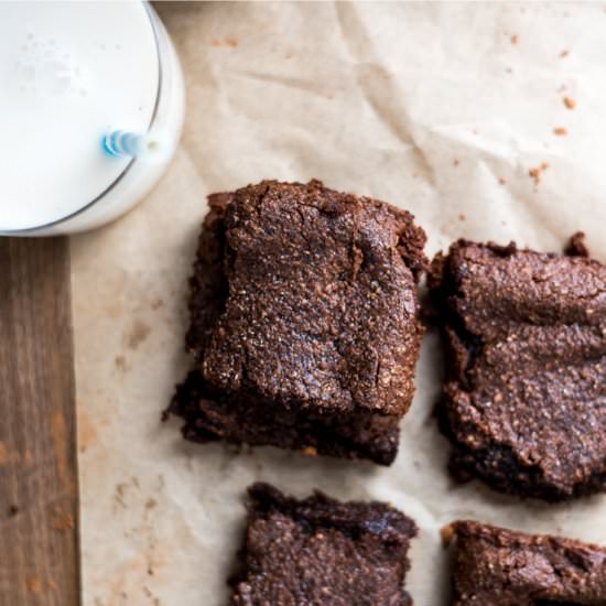 Protein Packed Tahini Brownies