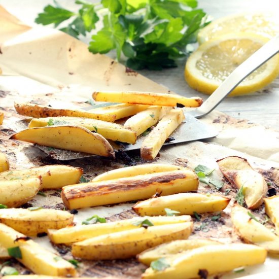 Lemon Garlic Oven Fries (GF, V)