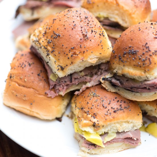 Italian Roast Beef Sliders