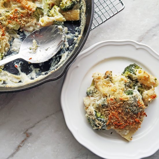 One Skillet Broccoli Pasta Bake