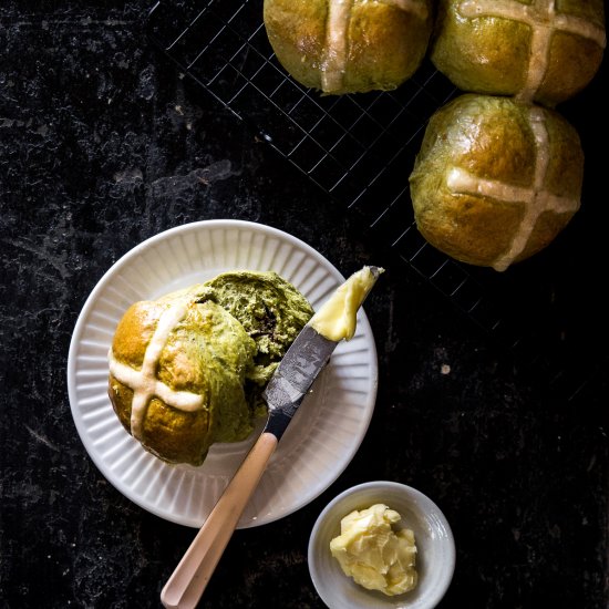 Matcha Hot Cross Buns