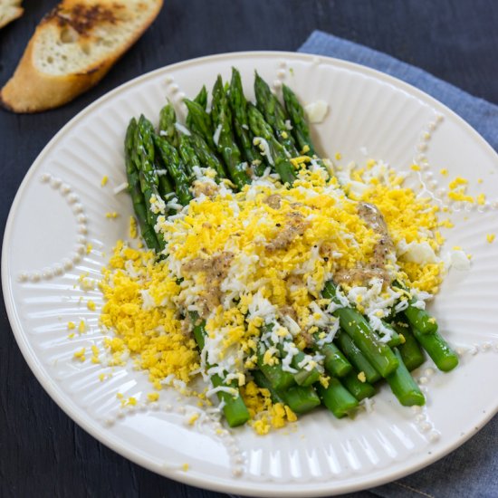 Asparagus Mimosa Salad