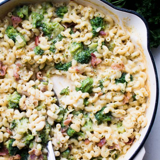 Broccoli Bacon Mac and Cheese