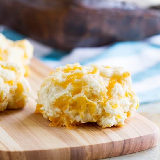 Garlic and Cheddar Biscuits