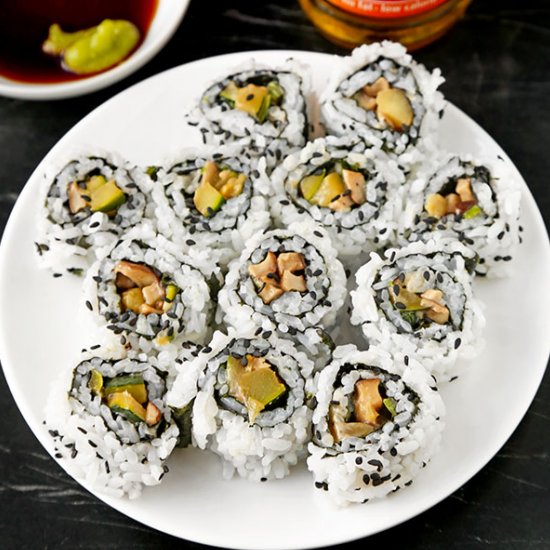 Mushroom & Zucchini Uramaki Rolls