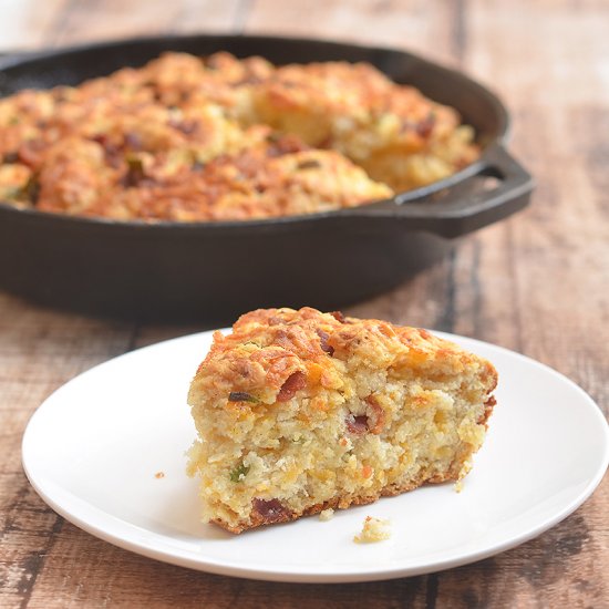 Skillet Cheddar-Bacon Beer Bread