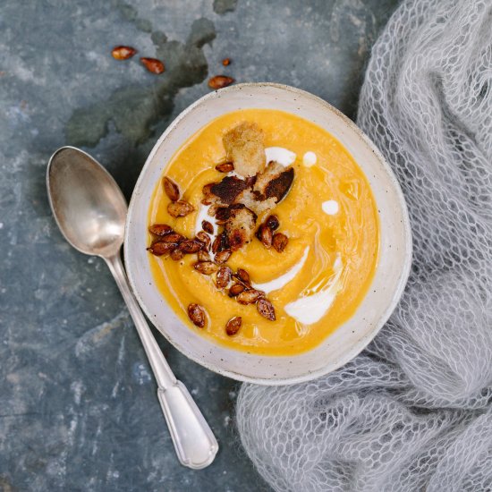 The ultimate roasted butternut soup