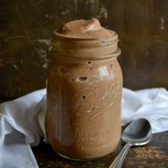 Paleo Chocolate Peppermint Frosty