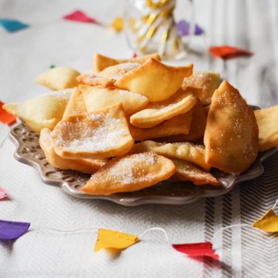 Italian Carnival sweet fritters