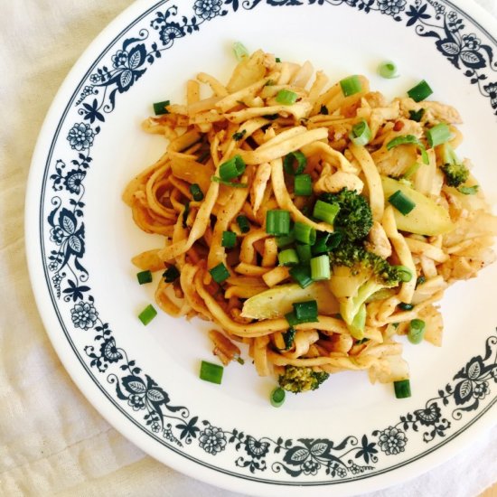 Sweet & Spicy Stir-Fried Noodles