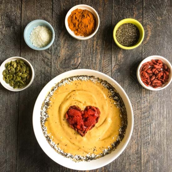 Golden Turmeric Chai Smoothie Bowl