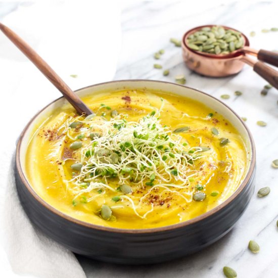 Golden Beet Cauliflower Soup