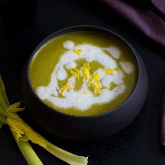 Spinach Soup with Coconut Milk