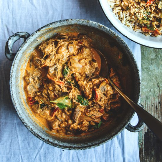 Jackfruit Stroganoff