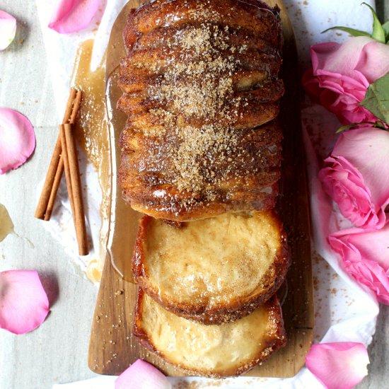 Cinnamon Sugar Pull-Apart Bread