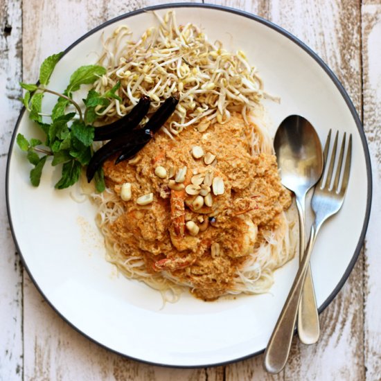 Prawn Curry with Rice Vermicelli