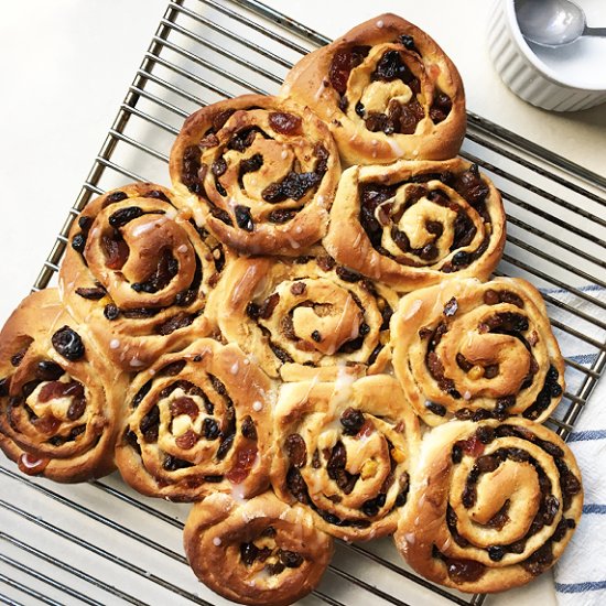 Vegan Chelsea Buns