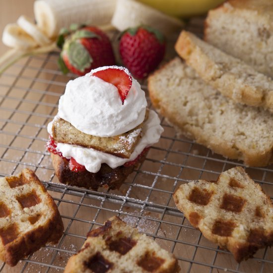 Strawberry Shortcake w Banana Bread