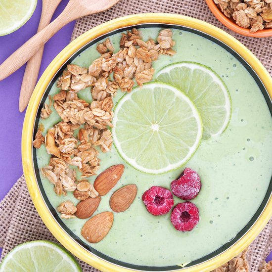 Key Lime Pie Smoothie Bowl