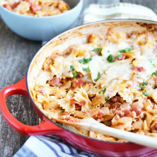 Creamy Tomato Pasta Baked w/ Cheese