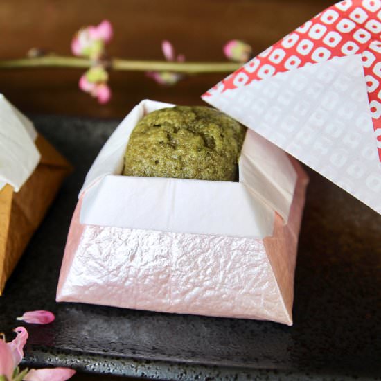 Matcha Cakes Baked in Origami Boxes