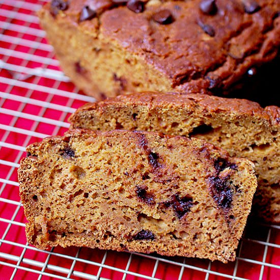 Pumpkin chocolate chip bread